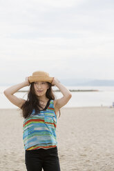 A woman on a beach in Kobe. - MINF02564