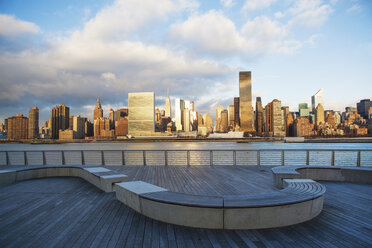 New York City skyline and waterfront - ISF17124