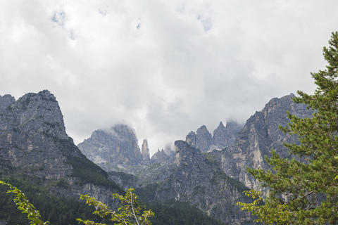 Italien, Trentino, Brenta-Dolomiten, Parco Naturale Adamello Brenta, Campanile Basso, lizenzfreies Stockfoto