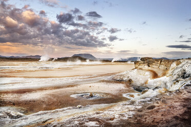 Insel, Myvatn, Hverir, Solfatarenfeld, Schlammpfützen - DMOF00049