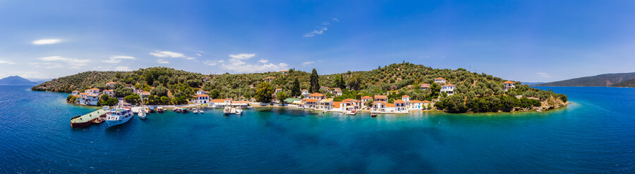 Greece, Pelion, Pagasetic Gulf, Sound of Trikeri, Region Volos, Island Pangias, Aerial view of Bay of Paleo Trikeri - AMF05896