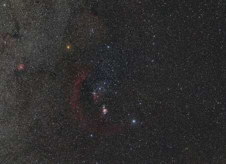 Astrofotografie, Sternbild Orion mit Nebeln und verschiedenen Farben der Sterne - THGF00062