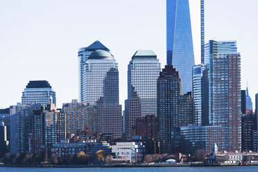 Hudson River und Skyline von New York City, USA - ISF18187