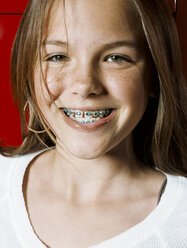 Girl in school locker room, portrait - ISF18291