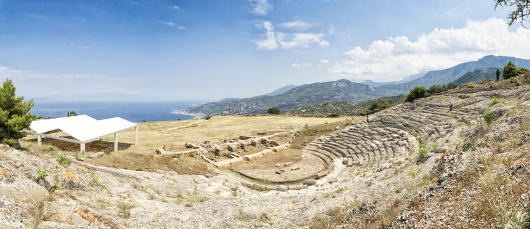 Griechenland, Peloponnes, Egira, Amphitheater von Aigeira - MAMF00161