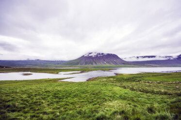 Island, Landschaft bei Isafjordur - THAF02208