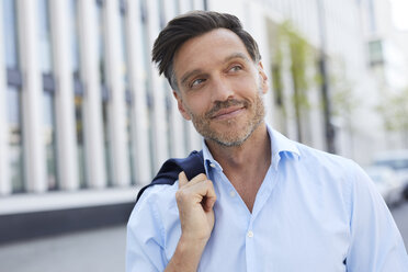 Portrait of relaxed businessman with stubble - PNEF00809