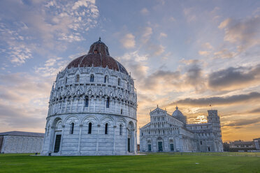 Italy, Tuscany, view of Pisa Baptistery, Pisa Cathedral and Leaning Tower of Pisa at Piazza dei Miracoli at sunset - RPSF00237