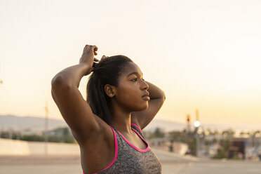 Portrait of young woman during work out - AFVF01268