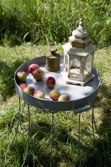 Side table made of an old lampshade and a tray - GISF00368