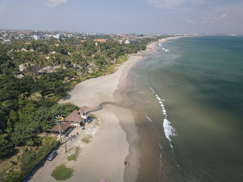 Indonesien, Bali, Luftaufnahme vom Strand, lizenzfreies Stockfoto