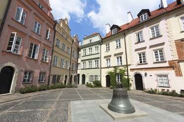 Polen, Warschau, Altstadt, Glocke von Warschau auf dem Kanonia-Platz - FCF01434