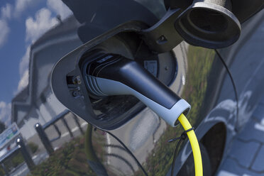 Charging of an electric car - TCF05517