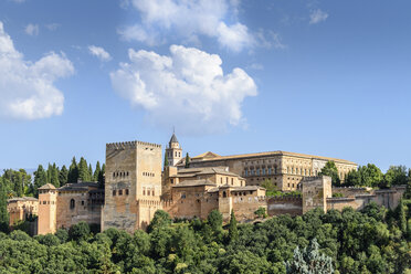 Außenansicht des Alhambra-Palastes, Granada, Andalusien, Spanien. - MINF07468