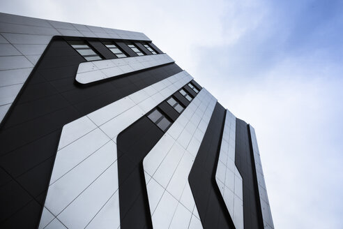 Polen, Krakau, Fassade eines modernen Hotels - FCF01452