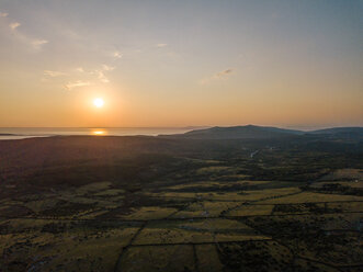 Croatia, Cres, Adriatic Sea and landscape at sunrise - DAWF00703