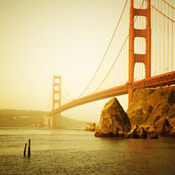 Die Golden Gate Bridge. - AURF00503