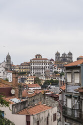 Portugal, Porto, Blick auf die Stadt - CHPF00510