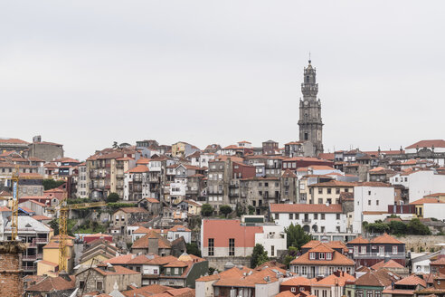 Portugal, Porto, Blick auf die Stadt vom Se - CHPF00512