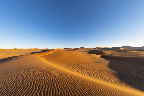 Afrika, Namibia, Namib-Wüste, Naukluft-Nationalpark, Sanddünen, lizenzfreies Stockfoto