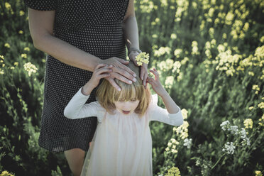 Mother and little daughter together in rape field - PSIF00019