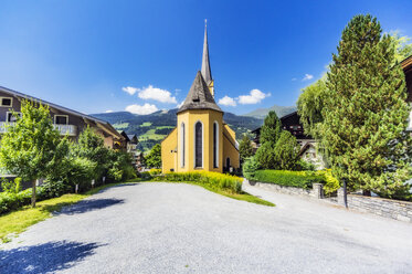 Österreich, Bundesland Salzburg, Bad Hofgastein, St. Nikolaus-Kirche - THAF02246