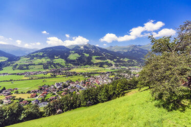 Austria, Salzburg State, View from hiking trail between Bad Hofgastein and Bad Gastein - THAF02250