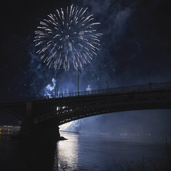 Germany, Wiesbaden, Theodor Heuss Bridge, fireworks at Rhine river - BSCF00568