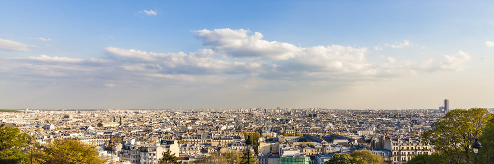 Frankreich, Paris, Panoramastadtbild vom Montmartre - WDF04812