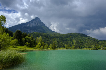 ustria, Tyrol, Vorderthiersee, View of Thiersee Lake - LBF02025