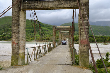 Albanien, Kote, Brücke über den Fluss Shushice - SIEF07981