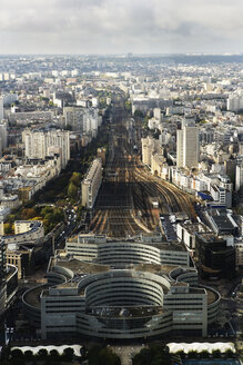Blick auf das Stadtbild von Paris aus der Vogelperspektive. - AURF02354