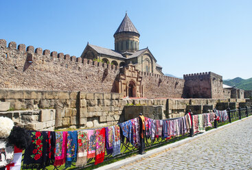 Georgien, Mtskheta, Svetitskhoveli Kathedrale, Souvenirstand - WWF04318