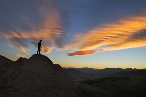 Sonnenuntergang in Esquel, Chubut, Argentinien. - AURF02594