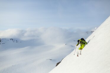 Alpine Skiing - AURF02994