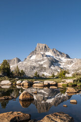 Banner Mountian and Thousand Island Lake, High Sierra - AURF03043