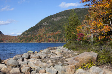 Jordan Pond, Acadia National Park, im Herbst - AURF03264