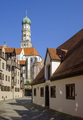 Deutschland, Augsburg, Klosterstadel in der Ulrichsgasse, Basilika von SS. Ulrich und Afra - SIEF07995