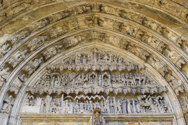 Augsburger Dom, Detail des Portals, Tympanon - SIEF08003