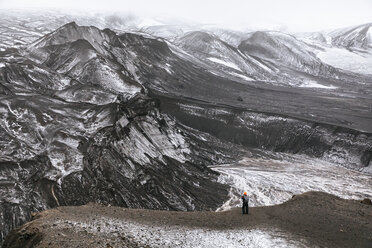 Polarkulisse mit Bergen, Deception Island, Südliche Shetlandinseln, Antarktis - AURF03904