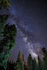 Milchstraße, Yosemite-Nationalpark, Kalifornien, USA - AURF03919