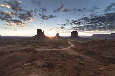 Monument Valley, Utah, USA - AURF03920