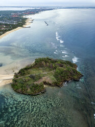 Indonesien, Bali, Luftaufnahme von Nusa Dua Strand - KNTF01334