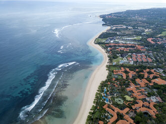 Indonesien, Bali, Luftaufnahme von Nusa Dua Strand - KNTF01340