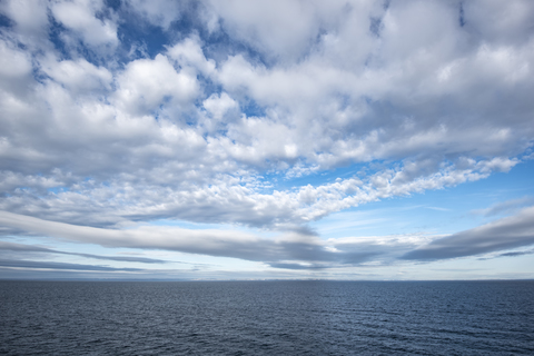 Niederlande, Nordsee und Wolken, lizenzfreies Stockfoto