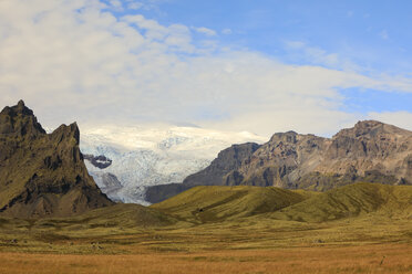 Glacier and mountains, Vatnajokull National Park, Iceland - AURF04806