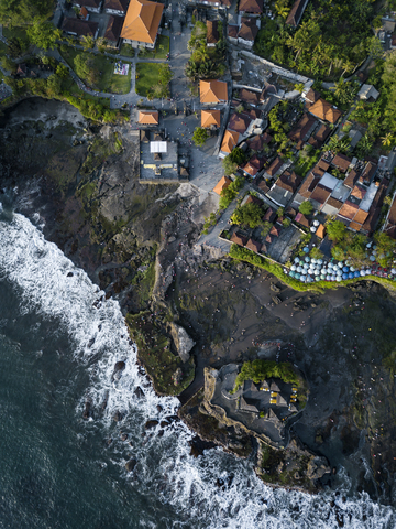 Indonesien, Bali, Luftaufnahme des Tempels Tanah Lot, lizenzfreies Stockfoto