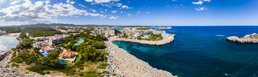 Spanien, Mallorca, Portocolom, Luftaufnahme von Punta des Jonc, Bucht von Cala Marcal, - AMF05916