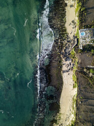 Indonesien, Bali, Luftaufnahme von Dreamland Beach - KNTF01721