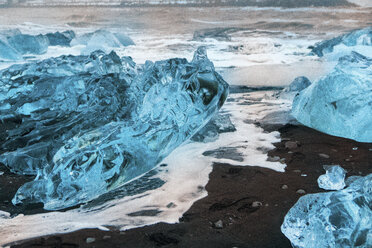 Eisberge in der Gletscherlagune Jokulsarlon, Island - AURF05491